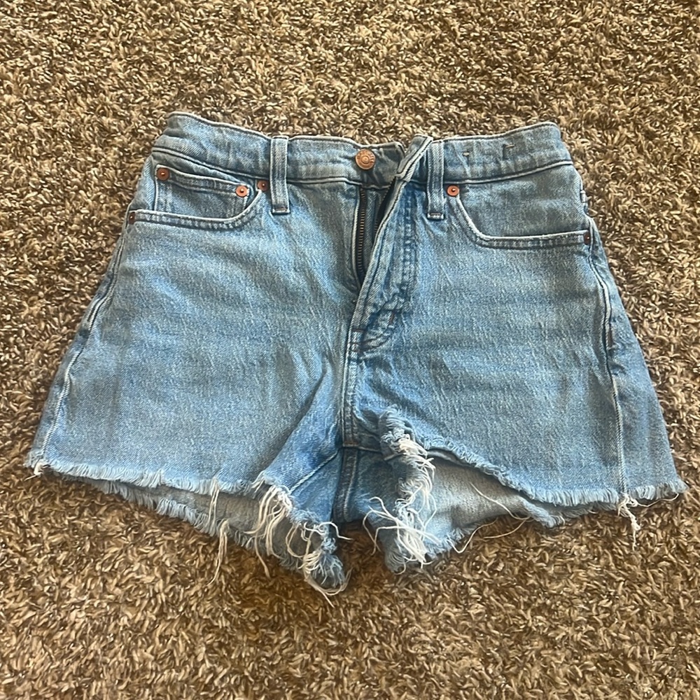 Madewell “The Perfect Jean Short”